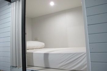 Hotel Capsule Suratthani Surat Thani Bagian luar foto